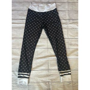 Sarah's Day for White Fox Active Leggings